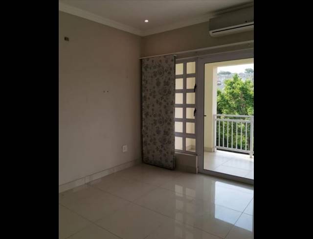 3 BEDROOM DUPLEX FOR SALE IN MOUNT EDGECOMBE